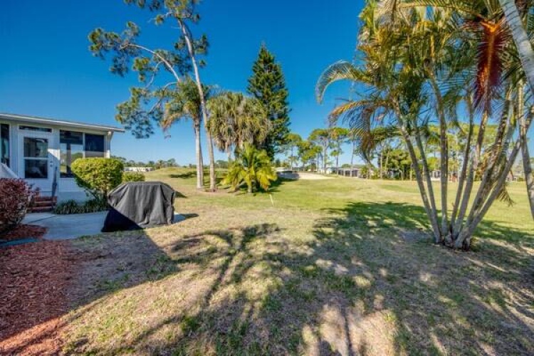 10691 Eagle Trace Ct., North Fort Myers, Florida 33903, 2 Bedrooms Bedrooms, ,2 BathroomsBathrooms,Mobile/manufactured,For Sale,Eagle Trace Ct.,11681224