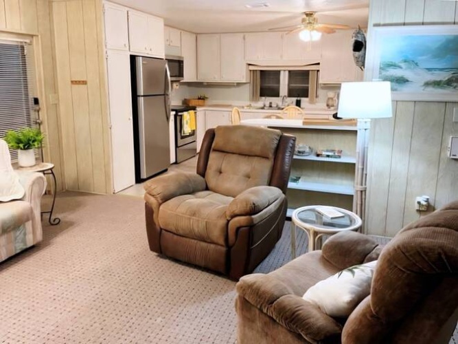 28 Bliss Rd, Venice, Florida 34285, 2 Bedrooms Bedrooms, ,2 BathroomsBathrooms,Mobile/manufactured,For Sale,Bliss Rd,11681241