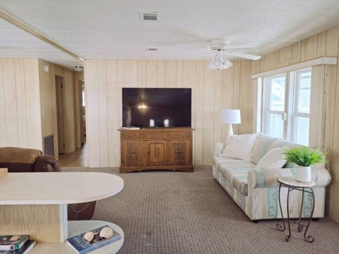 28 Bliss Rd, Venice, Florida 34285, 2 Bedrooms Bedrooms, ,2 BathroomsBathrooms,Mobile/manufactured,For Sale,Bliss Rd,11681241