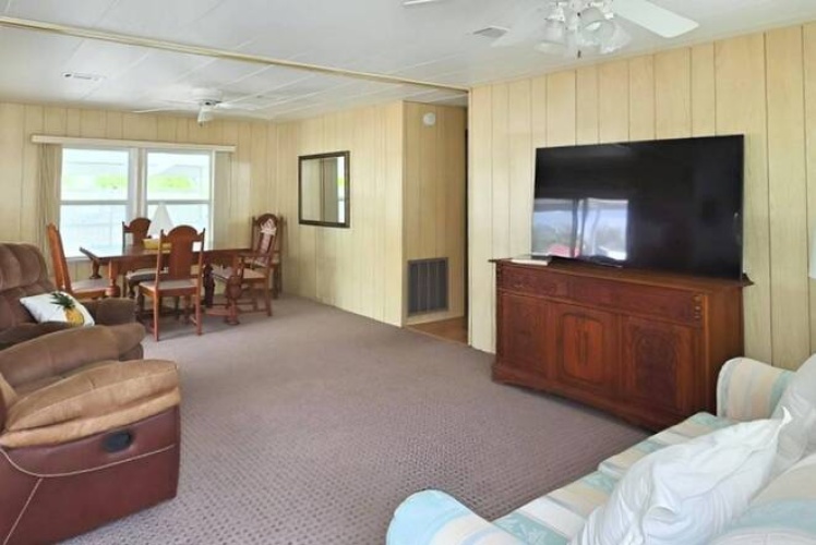 28 Bliss Rd, Venice, Florida 34285, 2 Bedrooms Bedrooms, ,2 BathroomsBathrooms,Mobile/manufactured,For Sale,Bliss Rd,11681241