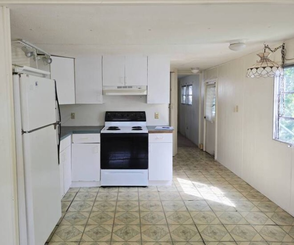 8705 S Tamiami Trail 2nd St, Sarasota, Florida 34238, 1 Bedroom Bedrooms, ,1 BathroomBathrooms,Mobile/manufactured,For Sale,S Tamiami Trail 2nd St,11683944