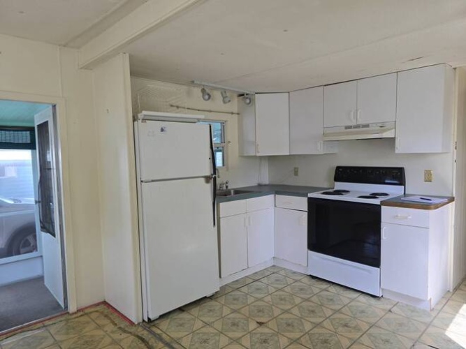 8705 S Tamiami Trail 2nd St, Sarasota, Florida 34238, 1 Bedroom Bedrooms, ,1 BathroomBathrooms,Mobile/manufactured,For Sale,S Tamiami Trail 2nd St,11683944