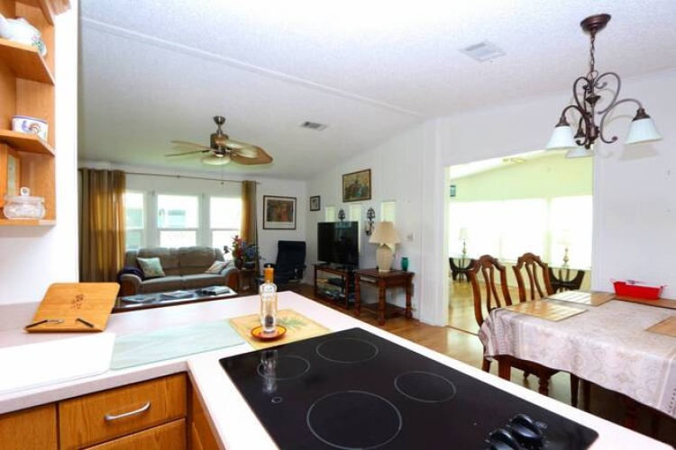 6357 Lichfield Ln, Sarasota, Florida 34241, 2 Bedrooms Bedrooms, ,2 BathroomsBathrooms,Mobile/manufactured,For Sale,Lichfield Ln,11684927