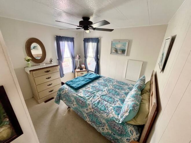 19436 Bermuda Ct., North Fort Myers, Florida 33903, 2 Bedrooms Bedrooms, ,1 BathroomBathrooms,Mobile/manufactured,For Sale,Bermuda Ct.,11686212