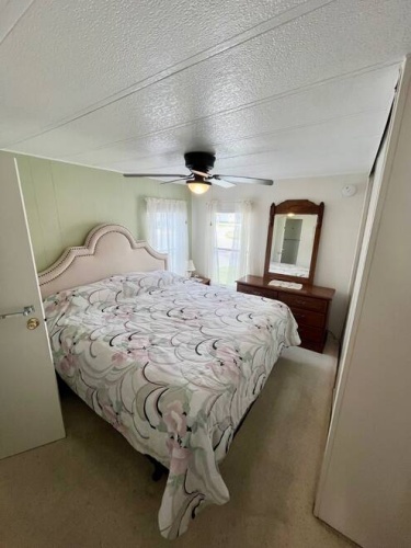 19436 Bermuda Ct., North Fort Myers, Florida 33903, 2 Bedrooms Bedrooms, ,1 BathroomBathrooms,Mobile/manufactured,For Sale,Bermuda Ct.,11686212