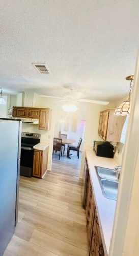 19466 Ravines Ct., North Fort Myers, Florida 33903, 2 Bedrooms Bedrooms, ,2 BathroomsBathrooms,Mobile/manufactured,For Sale,Ravines Ct.,11323438