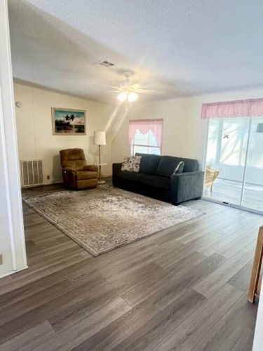 19466 Ravines Ct., North Fort Myers, Florida 33903, 2 Bedrooms Bedrooms, ,2 BathroomsBathrooms,Mobile/manufactured,For Sale,Ravines Ct.,11323438