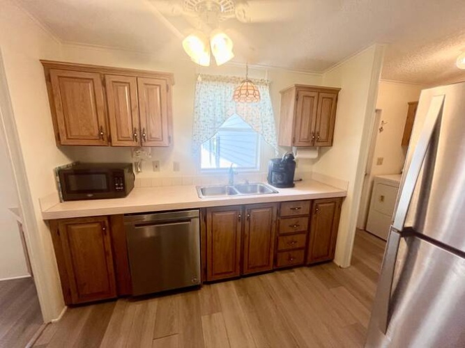 19466 Ravines Ct., North Fort Myers, Florida 33903, 2 Bedrooms Bedrooms, ,2 BathroomsBathrooms,Mobile/manufactured,For Sale,Ravines Ct.,11323438