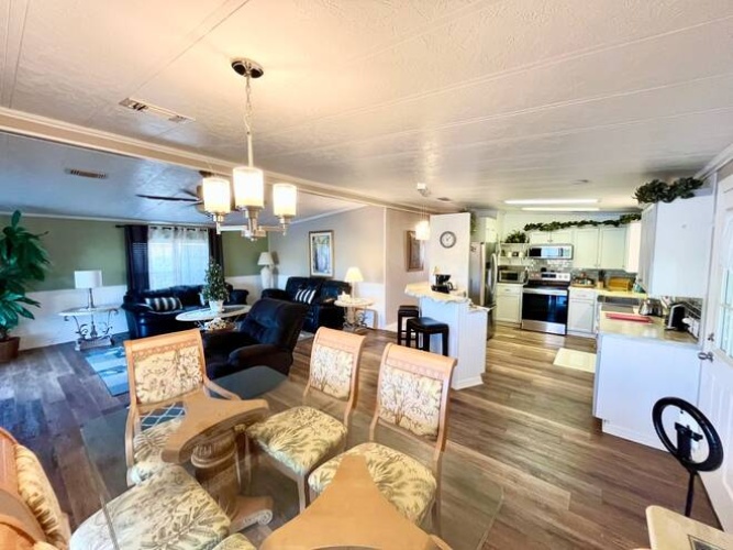 19261 Cedar Crest Ct, North Fort Myers, Florida 33903, 2 Bedrooms Bedrooms, ,2 BathroomsBathrooms,Mobile/manufactured,For Sale,Cedar Crest Ct,11600466