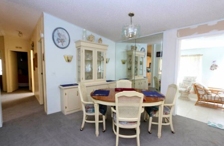 5471 Kingsbridge Dr, Sarasota, Florida 34241, 2 Bedrooms Bedrooms, ,2 BathroomsBathrooms,Mobile/manufactured,For Sale,Kingsbridge Dr,11590869