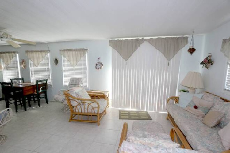 5471 Kingsbridge Dr, Sarasota, Florida 34241, 2 Bedrooms Bedrooms, ,2 BathroomsBathrooms,Mobile/manufactured,For Sale,Kingsbridge Dr,11590869