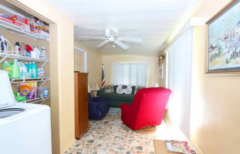 5471 Kingsbridge Dr, Sarasota, Florida 34241, 2 Bedrooms Bedrooms, ,2 BathroomsBathrooms,Mobile/manufactured,For Sale,Kingsbridge Dr,11590869