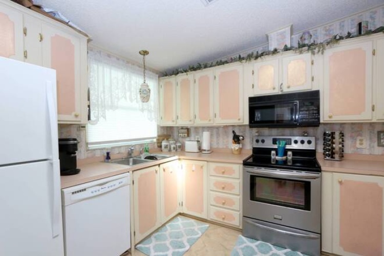 5471 Kingsbridge Dr, Sarasota, Florida 34241, 2 Bedrooms Bedrooms, ,2 BathroomsBathrooms,Mobile/manufactured,For Sale,Kingsbridge Dr,11590869