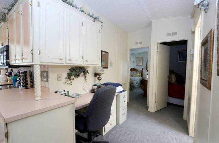 5471 Kingsbridge Dr, Sarasota, Florida 34241, 2 Bedrooms Bedrooms, ,2 BathroomsBathrooms,Mobile/manufactured,For Sale,Kingsbridge Dr,11590869