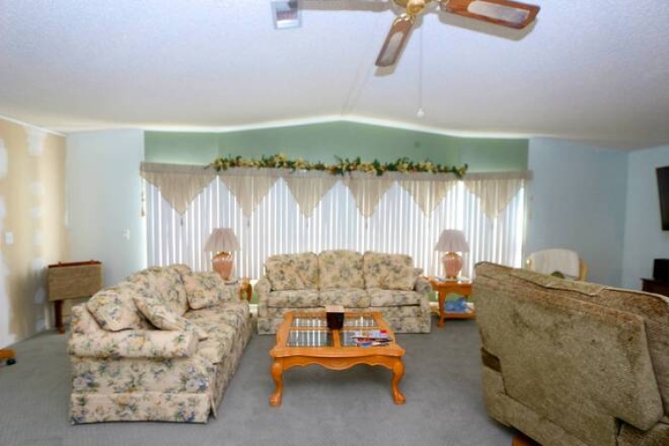 5471 Kingsbridge Dr, Sarasota, Florida 34241, 2 Bedrooms Bedrooms, ,2 BathroomsBathrooms,Mobile/manufactured,For Sale,Kingsbridge Dr,11590869