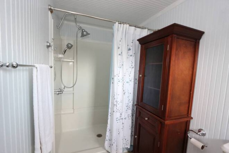 3115 Saralake Dr N, Sarasota, Florida 34239, 1 Bedroom Bedrooms, ,1 BathroomBathrooms,Mobile/manufactured,For Sale,Saralake Dr N,11689073