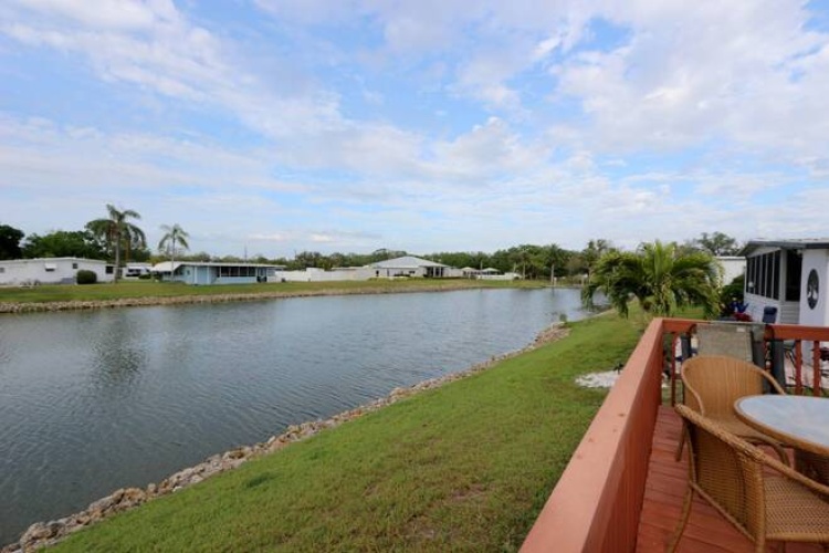 3115 Saralake Dr N, Sarasota, Florida 34239, 1 Bedroom Bedrooms, ,1 BathroomBathrooms,Mobile/manufactured,For Sale,Saralake Dr N,11689073