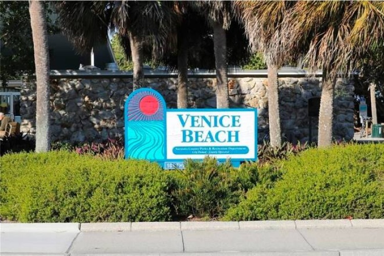 118 Bay St, Venice, Florida 34285, 2 Bedrooms Bedrooms, ,1 BathroomBathrooms,Mobile/manufactured,For Sale,Bay St,11690271