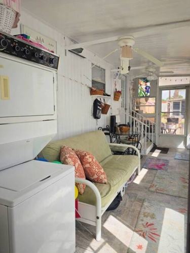 118 Bay St, Venice, Florida 34285, 2 Bedrooms Bedrooms, ,1 BathroomBathrooms,Mobile/manufactured,For Sale,Bay St,11690271