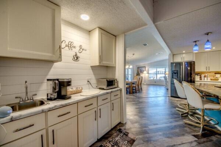 19205 TuckAway Ct., North Fort Myers, Florida 33903, 2 Bedrooms Bedrooms, ,2 BathroomsBathrooms,Mobile/manufactured,For Sale,TuckAway Ct.,11691082