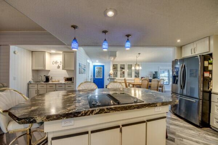 19205 TuckAway Ct., North Fort Myers, Florida 33903, 2 Bedrooms Bedrooms, ,2 BathroomsBathrooms,Mobile/manufactured,For Sale,TuckAway Ct.,11691082