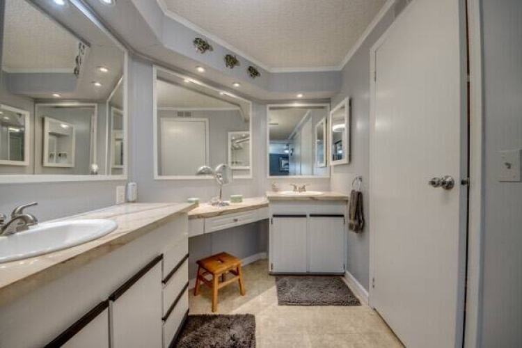 19205 TuckAway Ct., North Fort Myers, Florida 33903, 2 Bedrooms Bedrooms, ,2 BathroomsBathrooms,Mobile/manufactured,For Sale,TuckAway Ct.,11691082