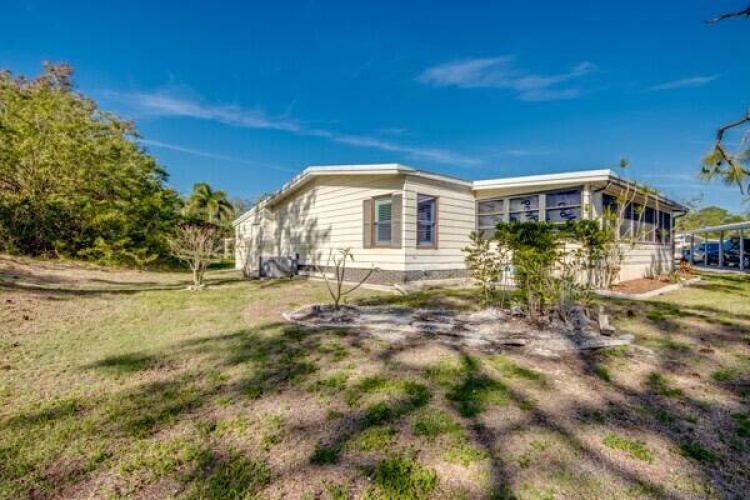 19205 TuckAway Ct., North Fort Myers, Florida 33903, 2 Bedrooms Bedrooms, ,2 BathroomsBathrooms,Mobile/manufactured,For Sale,TuckAway Ct.,11691082