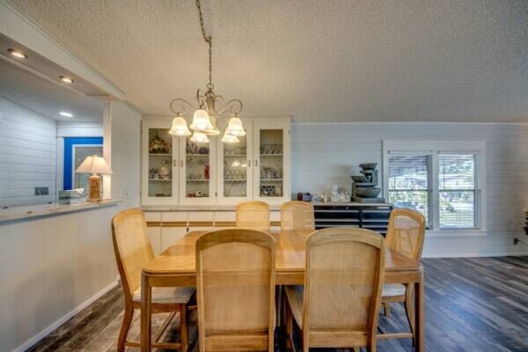 19205 TuckAway Ct., North Fort Myers, Florida 33903, 2 Bedrooms Bedrooms, ,2 BathroomsBathrooms,Mobile/manufactured,For Sale,TuckAway Ct.,11691082