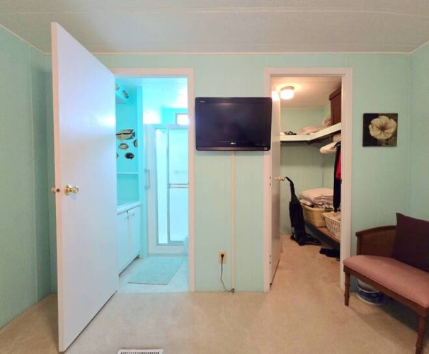 154 Sanibel St, Nokomis, Florida 34275, 2 Bedrooms Bedrooms, ,2 BathroomsBathrooms,Mobile/manufactured,For Sale,Sanibel St,11692445