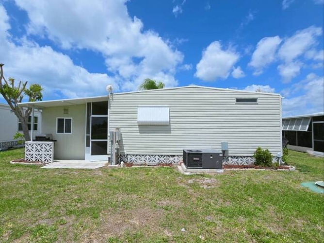 154 Sanibel St, Nokomis, Florida 34275, 2 Bedrooms Bedrooms, ,2 BathroomsBathrooms,Mobile/manufactured,For Sale,Sanibel St,11692445