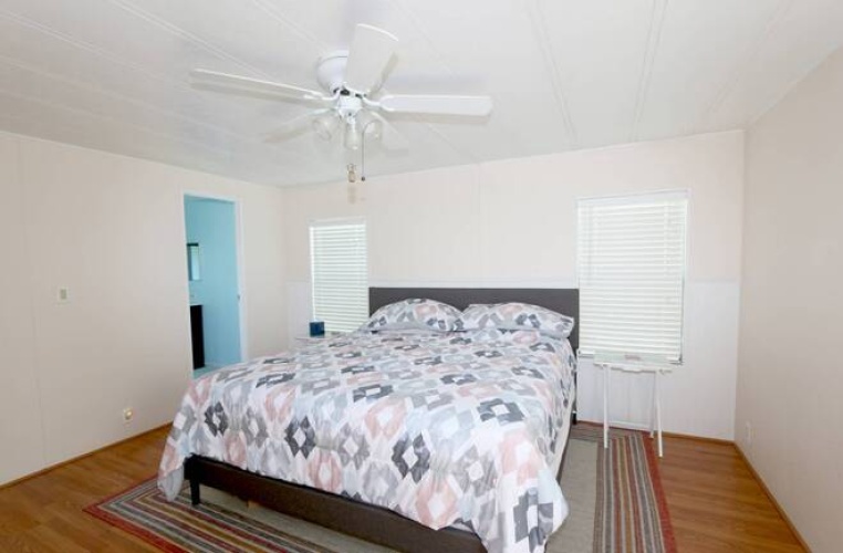 5688 Halifax Dr, Sarasota, Florida 34233, 2 Bedrooms Bedrooms, ,2 BathroomsBathrooms,Mobile/manufactured,For Sale,Halifax Dr,11506937