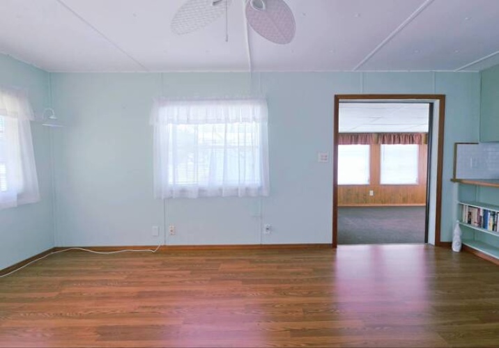 131 5th St West, Nokomis, Florida 34275, 2 Bedrooms Bedrooms, ,2 BathroomsBathrooms,Mobile/manufactured,For Sale,5th St West,11695454