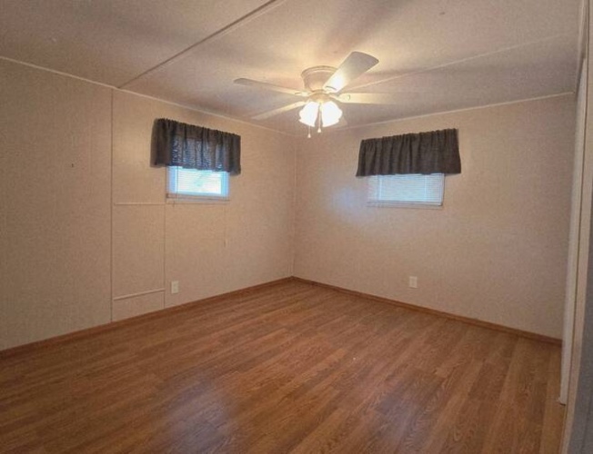 131 5th St West, Nokomis, Florida 34275, 2 Bedrooms Bedrooms, ,2 BathroomsBathrooms,Mobile/manufactured,For Sale,5th St West,11695454