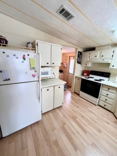 9753 Spyglass ct, North Fort Myers, Florida 33903, 2 Bedrooms Bedrooms, ,2 BathroomsBathrooms,Mobile/manufactured,For Sale,Spyglass ct,11604965