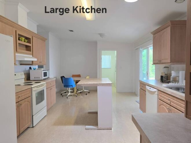 20 7th St West, Nokomis, Florida 34275, 3 Bedrooms Bedrooms, ,2 BathroomsBathrooms,Mobile/manufactured,For Sale,7th St West,11718757