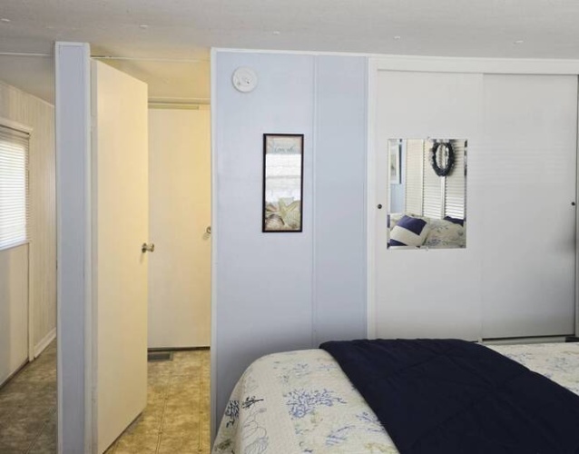 80 Palm Ave, Venice, Florida 34285, 1 Bedroom Bedrooms, ,1 BathroomBathrooms,Mobile/manufactured,For Sale,Palm Ave,11732148