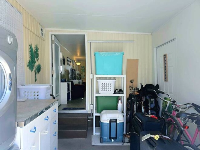 80 Palm Ave, Venice, Florida 34285, 1 Bedroom Bedrooms, ,1 BathroomBathrooms,Mobile/manufactured,For Sale,Palm Ave,11732148