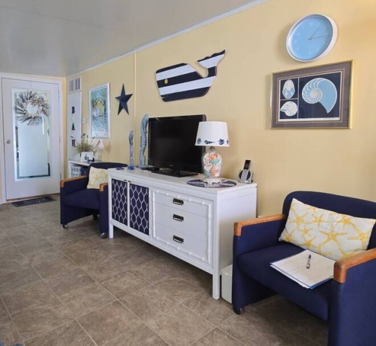 80 Palm Ave, Venice, Florida 34285, 1 Bedroom Bedrooms, ,1 BathroomBathrooms,Mobile/manufactured,For Sale,Palm Ave,11732148