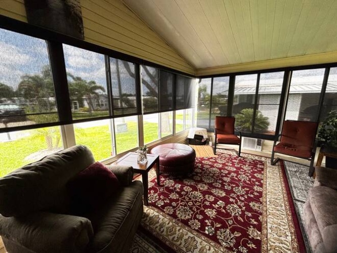 1640 S Scenic Highway, Frostproof, Florida 33843, 2 Bedrooms Bedrooms, ,2 BathroomsBathrooms,Mobile/manufactured,For Sale,S Scenic Highway,11738894
