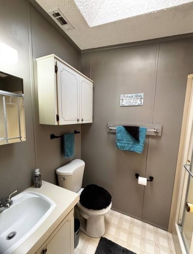 1640 S Scenic Highway, Frostproof, Florida 33843, 2 Bedrooms Bedrooms, ,2 BathroomsBathrooms,Mobile/manufactured,For Sale,S Scenic Highway,11738894