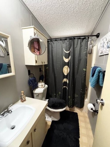 1640 S Scenic Highway, Frostproof, Florida 33843, 2 Bedrooms Bedrooms, ,2 BathroomsBathrooms,Mobile/manufactured,For Sale,S Scenic Highway,11738894