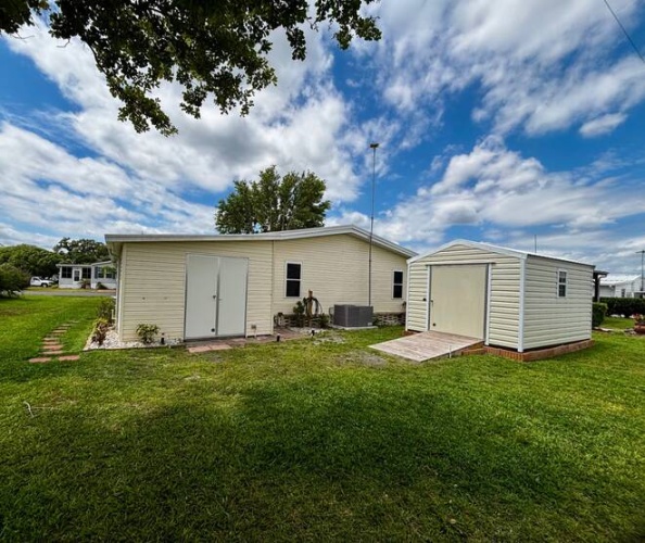 1640 S Scenic Highway, Frostproof, Florida 33843, 2 Bedrooms Bedrooms, ,2 BathroomsBathrooms,Mobile/manufactured,For Sale,S Scenic Highway,11738894