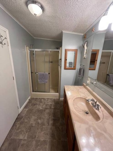 19427 SummerTree Ct, North Fort Myers, Florida 33903, 2 Bedrooms Bedrooms, ,2 BathroomsBathrooms,Mobile/manufactured,For Sale,SummerTree Ct,11740785