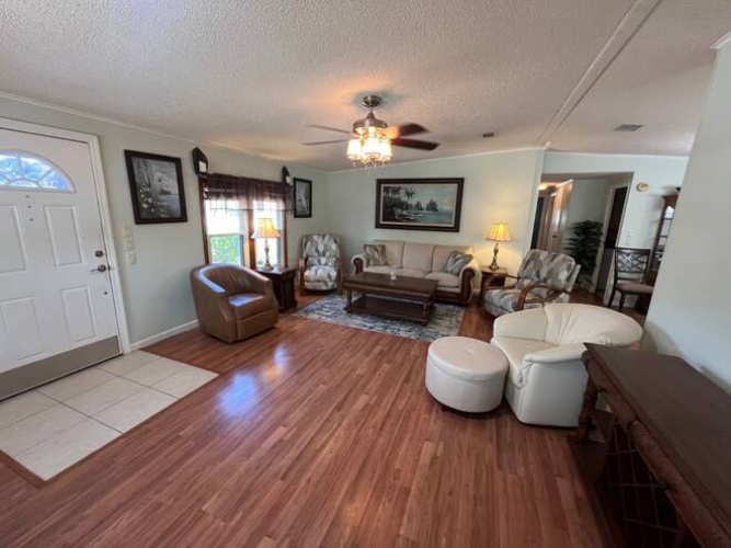 19427 SummerTree Ct, North Fort Myers, Florida 33903, 2 Bedrooms Bedrooms, ,2 BathroomsBathrooms,Mobile/manufactured,For Sale,SummerTree Ct,11740785