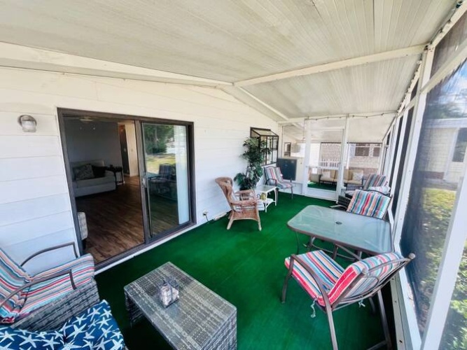 19440 Bermuda Ct., North Fort Myers, Florida 33903, 2 Bedrooms Bedrooms, ,2 BathroomsBathrooms,Mobile/manufactured,For Sale,Bermuda Ct.,11741330
