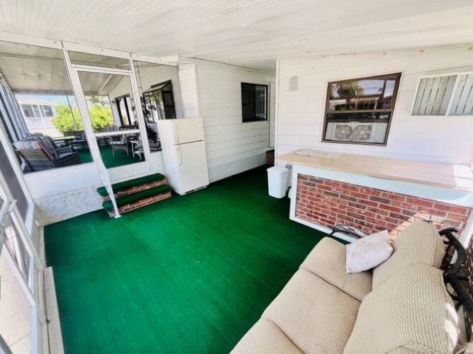 19440 Bermuda Ct., North Fort Myers, Florida 33903, 2 Bedrooms Bedrooms, ,2 BathroomsBathrooms,Mobile/manufactured,For Sale,Bermuda Ct.,11741330