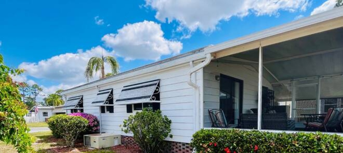 19440 Bermuda Ct., North Fort Myers, Florida 33903, 2 Bedrooms Bedrooms, ,2 BathroomsBathrooms,Mobile/manufactured,For Sale,Bermuda Ct.,11741330