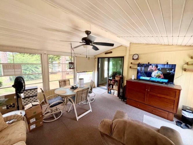 19474 SummerTree Ct, North Fort Myers, Florida 33903, 2 Bedrooms Bedrooms, ,2 BathroomsBathrooms,Mobile/manufactured,For Sale,SummerTree Ct,11741816