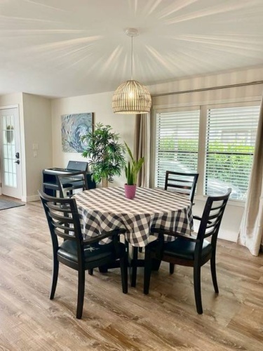 5920 Hartford Terr, Sarasota, Florida 34233, 2 Bedrooms Bedrooms, ,2 BathroomsBathrooms,Mobile/manufactured,For Sale,Hartford Terr,11775978