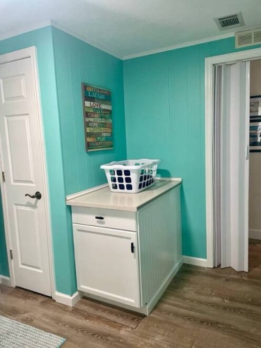5920 Hartford Terr, Sarasota, Florida 34233, 2 Bedrooms Bedrooms, ,2 BathroomsBathrooms,Mobile/manufactured,For Sale,Hartford Terr,11775978